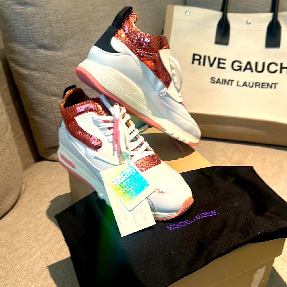 Esseutesse Pink Sneakers - NIB - Size 39 - Never Worn